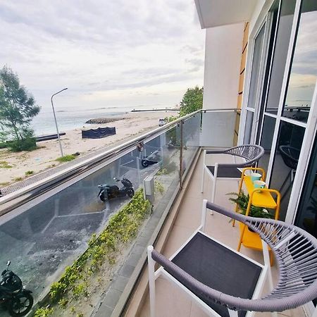 Astria Homes- Your Seaside Home Хулхумале Экстерьер фото